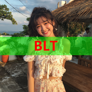 许玮甯出月子就开工，她脸胖了身上也圆润了，生娃一月老了十岁